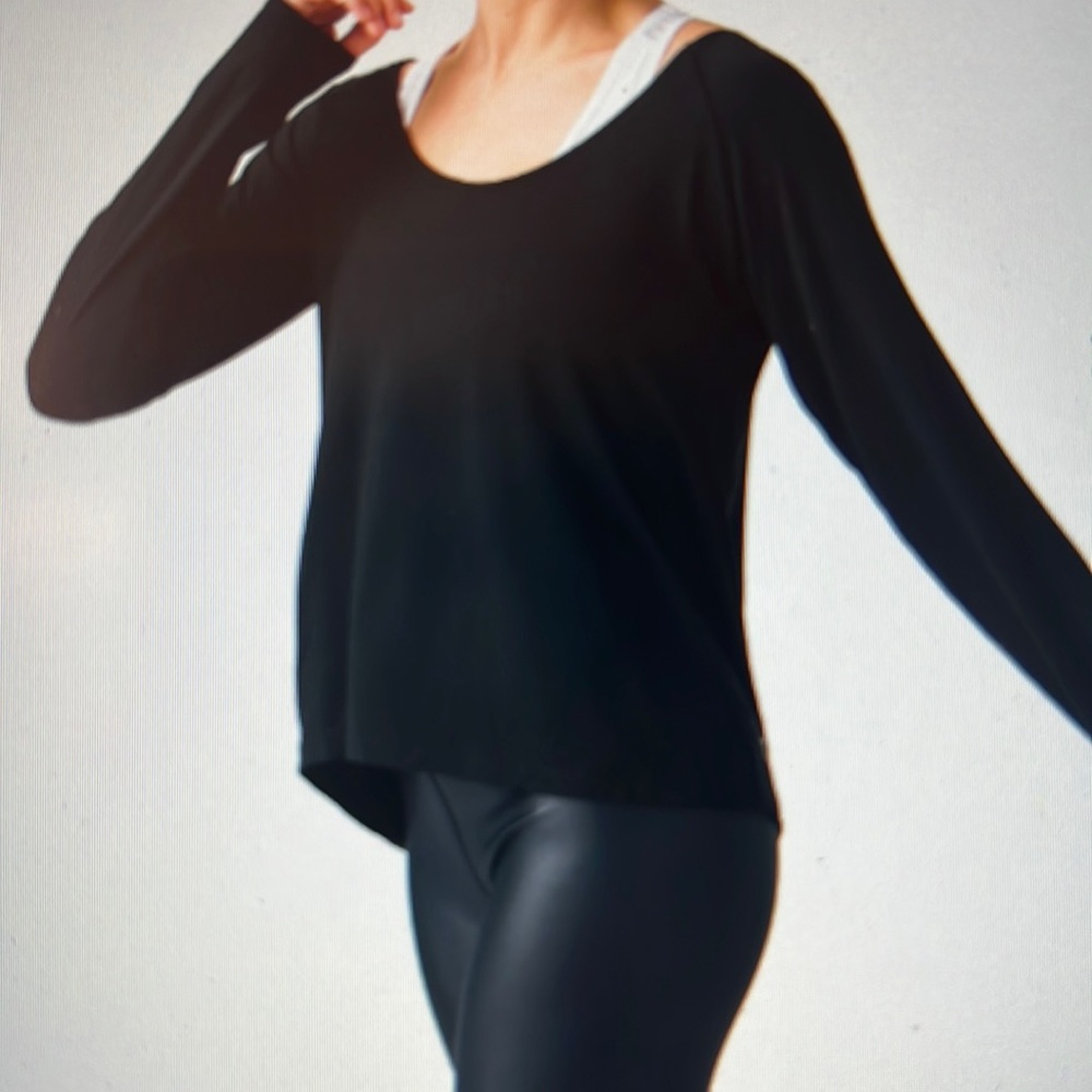 Backless T